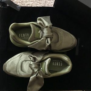 Fenty Puma Bow Women’s Sneakers
